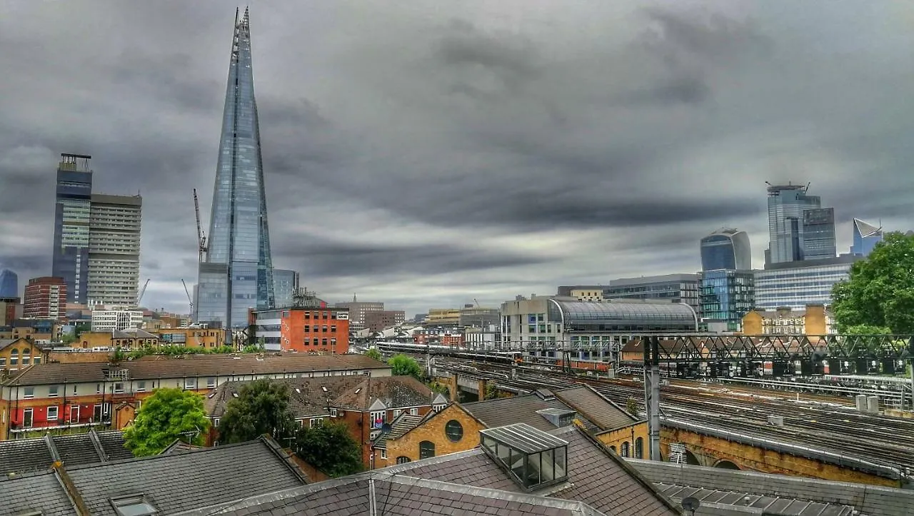 The Maltings Tower Bridge Apartment London Großbritannien