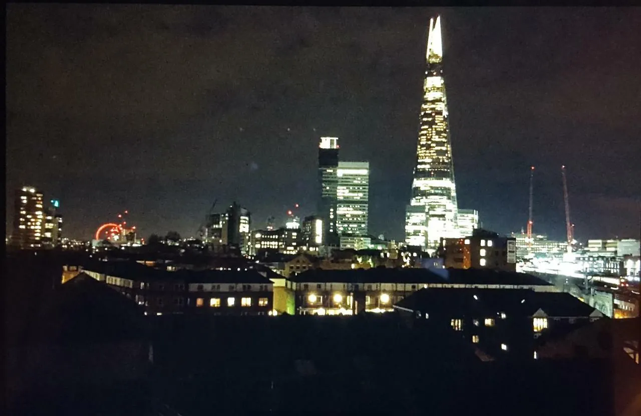 The Maltings Tower Bridge Apartment ロンドン 0*,