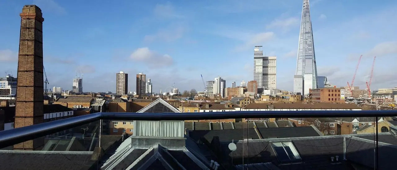 The Maltings Tower Bridge Apartment ロンドン