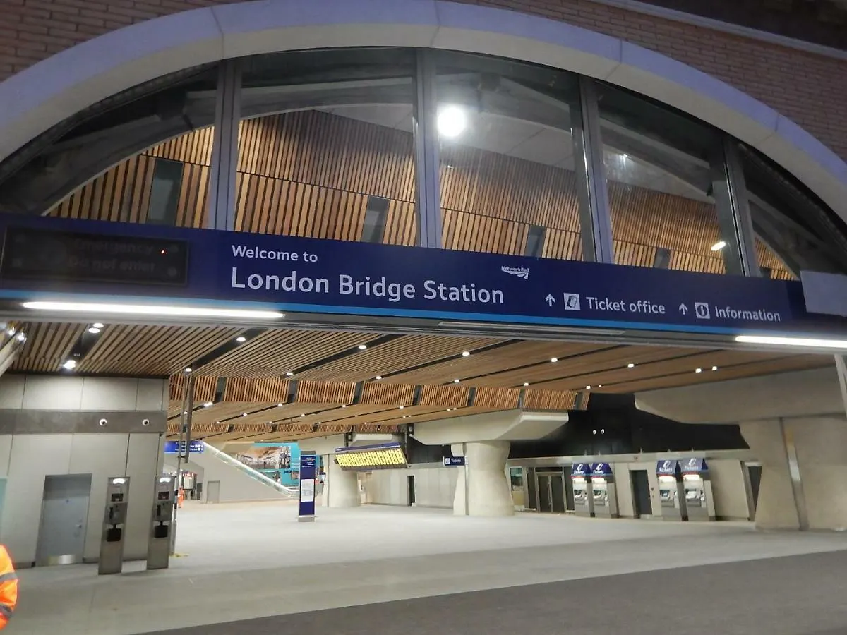 The Maltings Tower Bridge Apartment ロンドン
